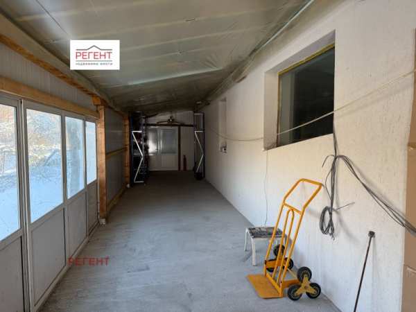 Дава под наем пром. помещение, гр. габрово, младост