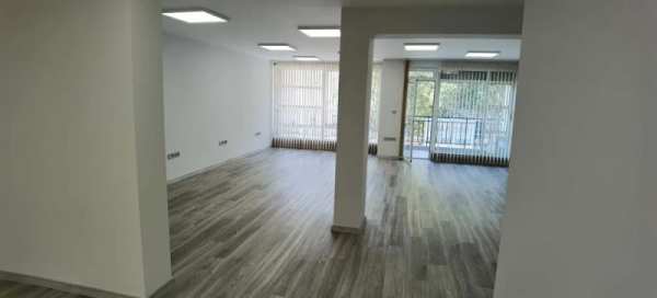 Дава под наем офис, гр. пловдив, център