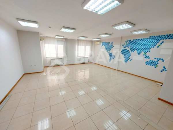 Дава под наем офис, гр. пловдив, кършияка