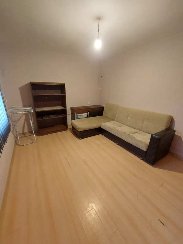 Дава под наем 2-стаен, гр. стара загора, ремиза