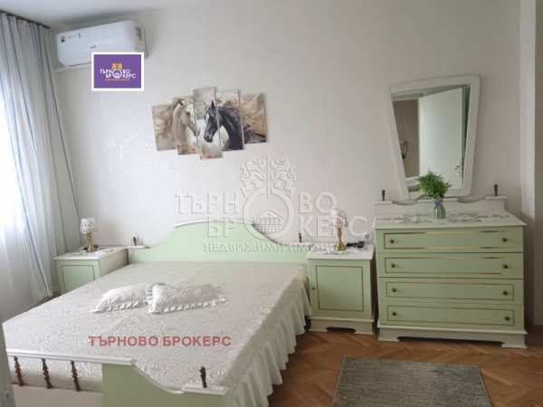 Дава под наем 2-стаен, гр. велико търново, център