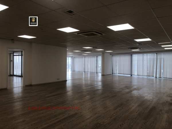 Дава под наем офис, гр. софия, витоша