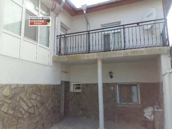 Дава под наем 1-стаен, гр. шумен, пожарната