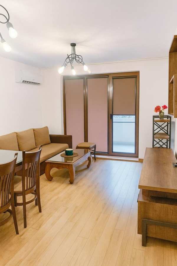 Дава под наем 2-стаен, гр. пловдив, тракия