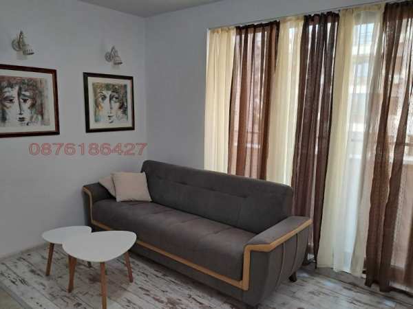 Дава под наем 1-стаен, гр. велико търново, център