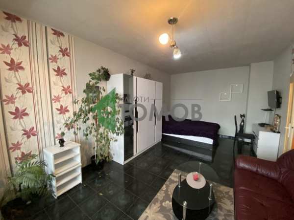 Дава под наем  2-стаен град Шумен, 5-ти полк
      65 кв.м