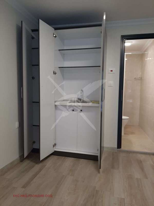 Дава под наем офис, гр. пловдив, кършияка