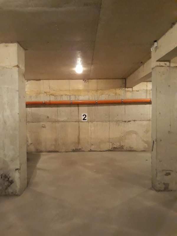 Дава под наем гараж, паркомясто, гр. бургас, център