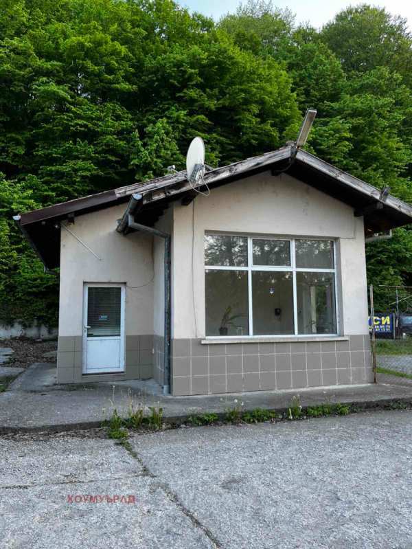 Дава под наем бизнес имот, гр. габрово, бичкиня