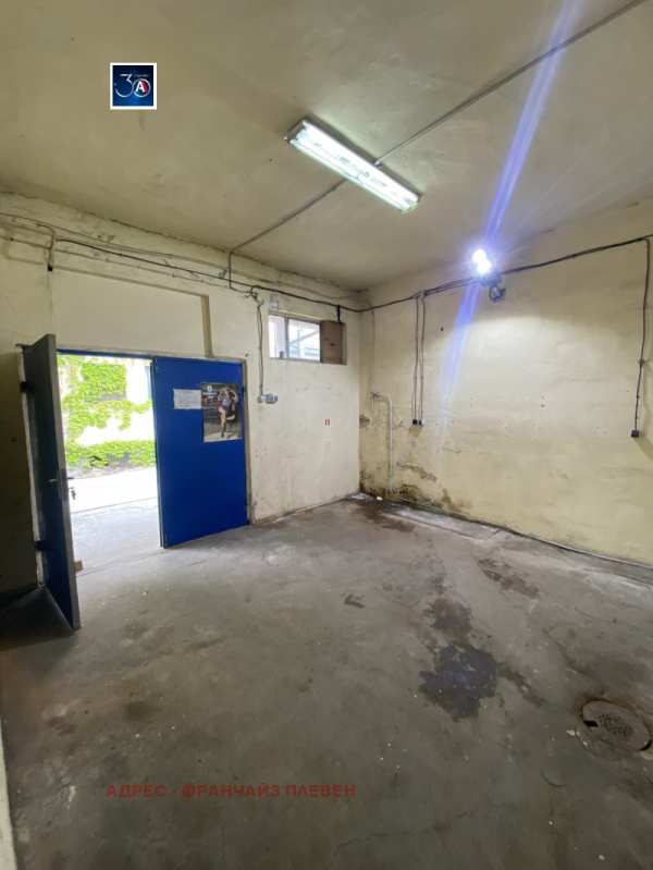 Дава под наем склад, гр. плевен, идеален център