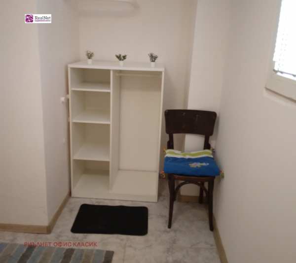 Дава под наем склад, гр. софия, център