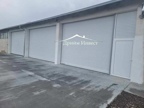 Дава под наем  пром. помещение град Пловдив, Индустриална зона - Север
      300 кв.м