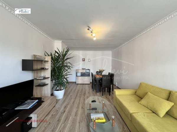 Дава под наем 2-стаен, гр. бургас, област бургас