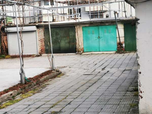 Продава гараж, паркомясто, гр. пловдив, младежки хълм