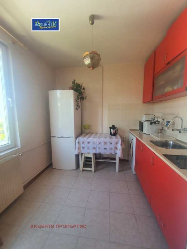 Продава 3-стаен, гр. велико търново, център