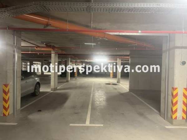 Продава гараж, паркомясто, гр. пловдив, тракия