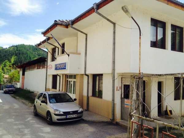 Продава пром. помещение, гр. мадан, област смолян