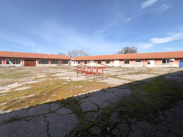 Продава пром. помещение, с. езерово, област пловдив