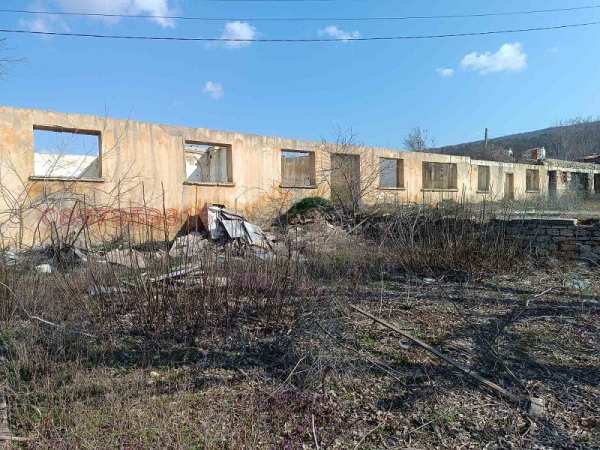 Продава пром. помещение, с. оброчище, област добрич