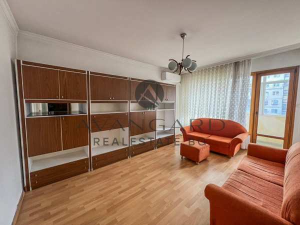 Продава 3-стаен, гр. пловдив, тракия