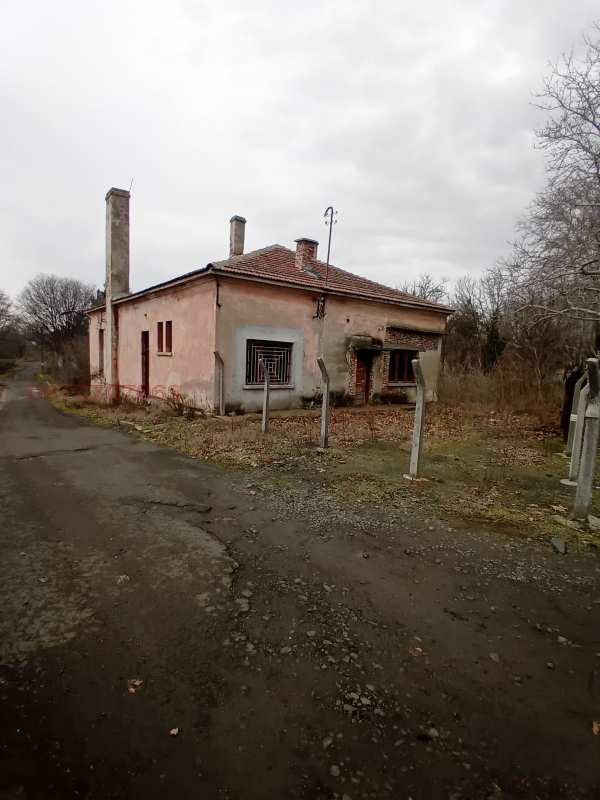 Продава пром. помещение, с. крушово, област бургас