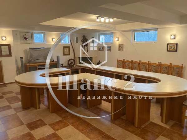 Продава бизнес имот, гр. генерал тошево, област добрич