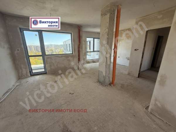 Продава 4-стаен, гр. велико търново, център