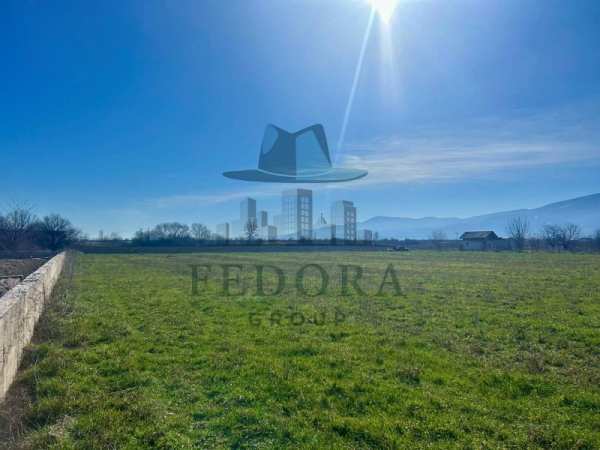 Продава парцел, гр. пловдив, индустриална зона - юг