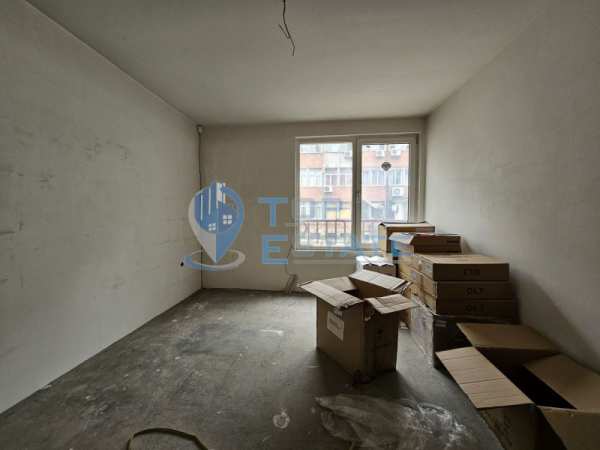 Продава 3-стаен, гр. велико търново, център