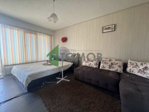 Продава 2-стаен, гр. шумен, тракия