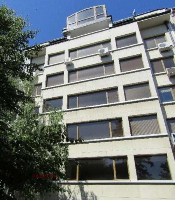 Продава бизнес имот, гр. софия, център