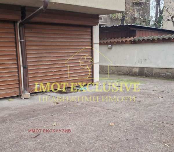Продава гараж, паркомясто, гр. пловдив, център