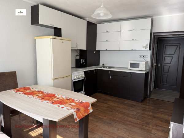 Продава 2-стаен, гр. бургас, славейков