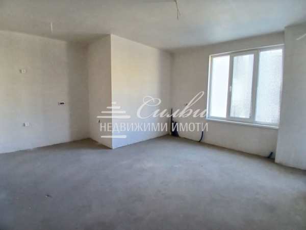 Продава 2-стаен, гр. шумен, тракия