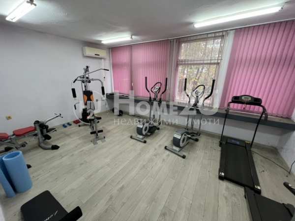 Продава бизнес имот, гр. ботевград, област софия област