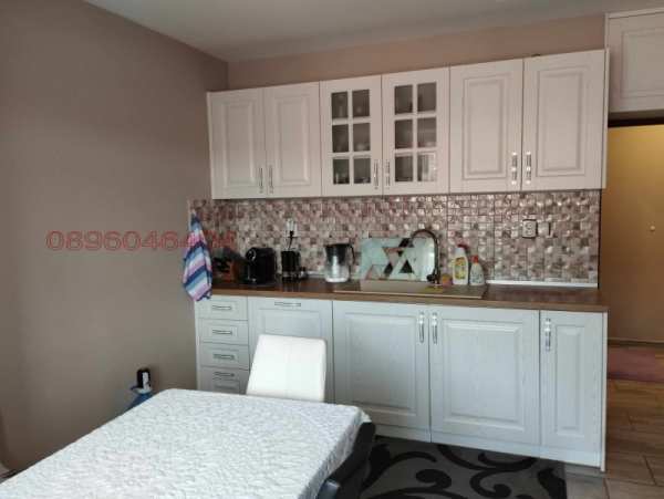 Продава 2-стаен, гр. шумен, център