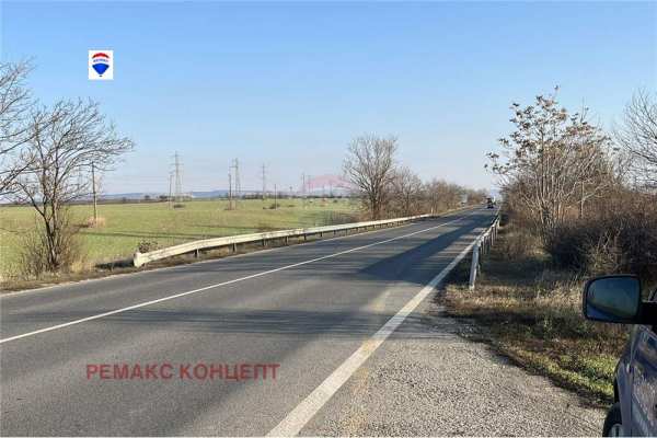 Продава парцел, гр. шумен, макак