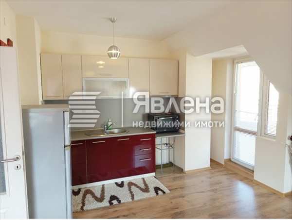 Продава 2-стаен, гр. пловдив, център