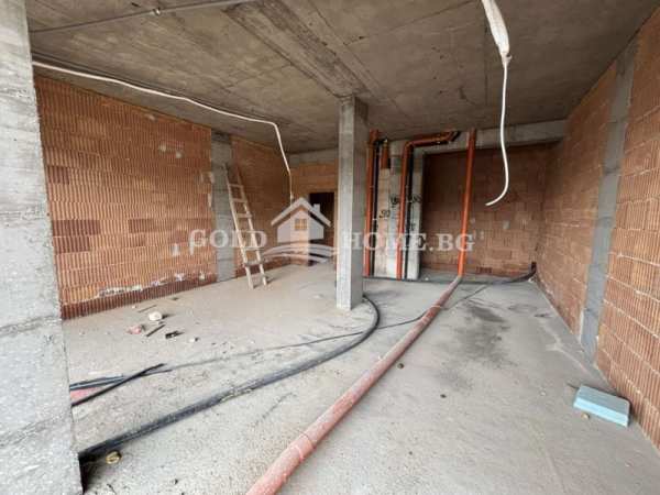 Продава  магазин град Пловдив, Кършияка
      64 кв.м