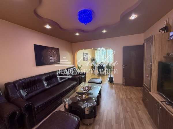 Продава 4-стаен, гр. шумен, дивизионна болница