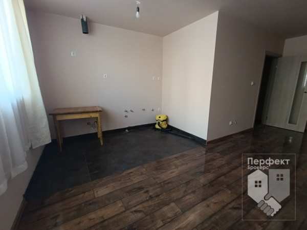 Продава 2-стаен, гр. велико търново, бузлуджа