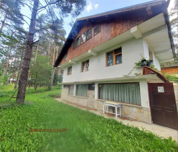 Продава хотел, м-т цигов чарк, област пазарджик