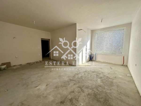 Продава  2-стаен град Шумен, Тракия
      92 кв.м