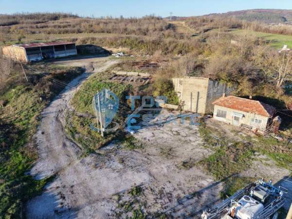 Продава пром. помещение, гр. дебелец, област велико търново