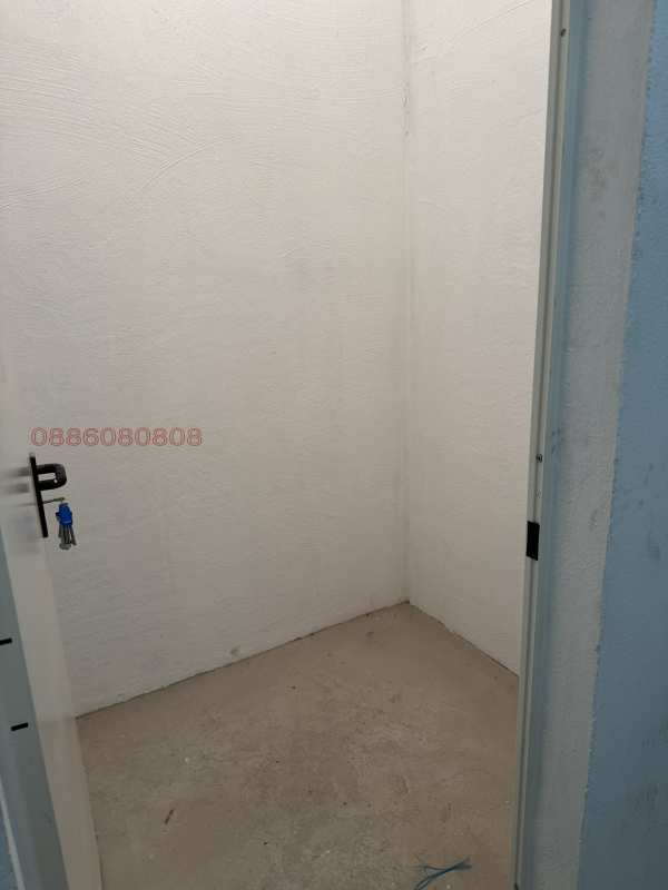 Продава склад, гр. софия, кръстова вада