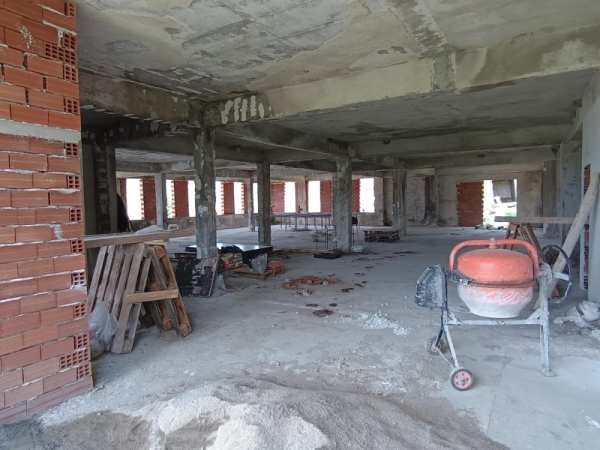 Продава пром. помещение, с. левуново, област благоевград