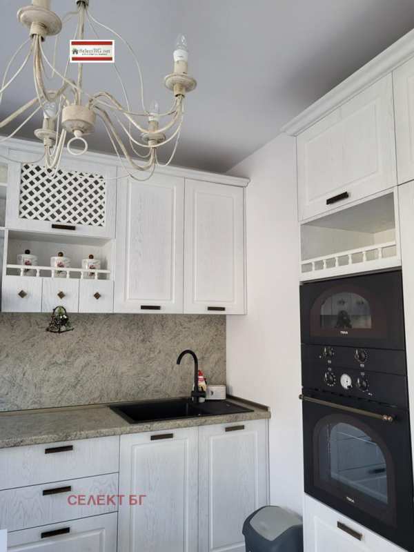 Продава къща, гр. велико търново, център