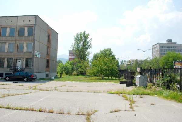 Продава бизнес имот, гр. кюстендил, промишлена зона - изток