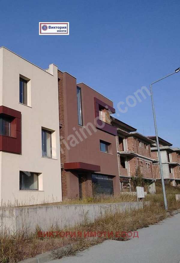 Продава къща, гр. велико търново, център