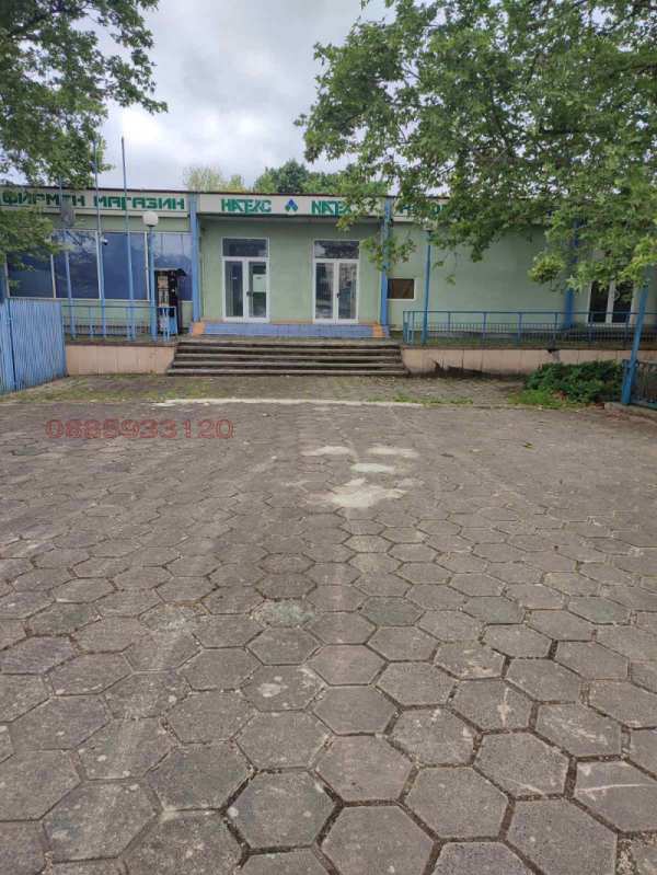 Продава пром. помещение, гр. вършец, област монтана